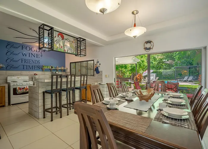 Playa Carrillo: Private Pool, 1 Mi To Puerto Carrillo